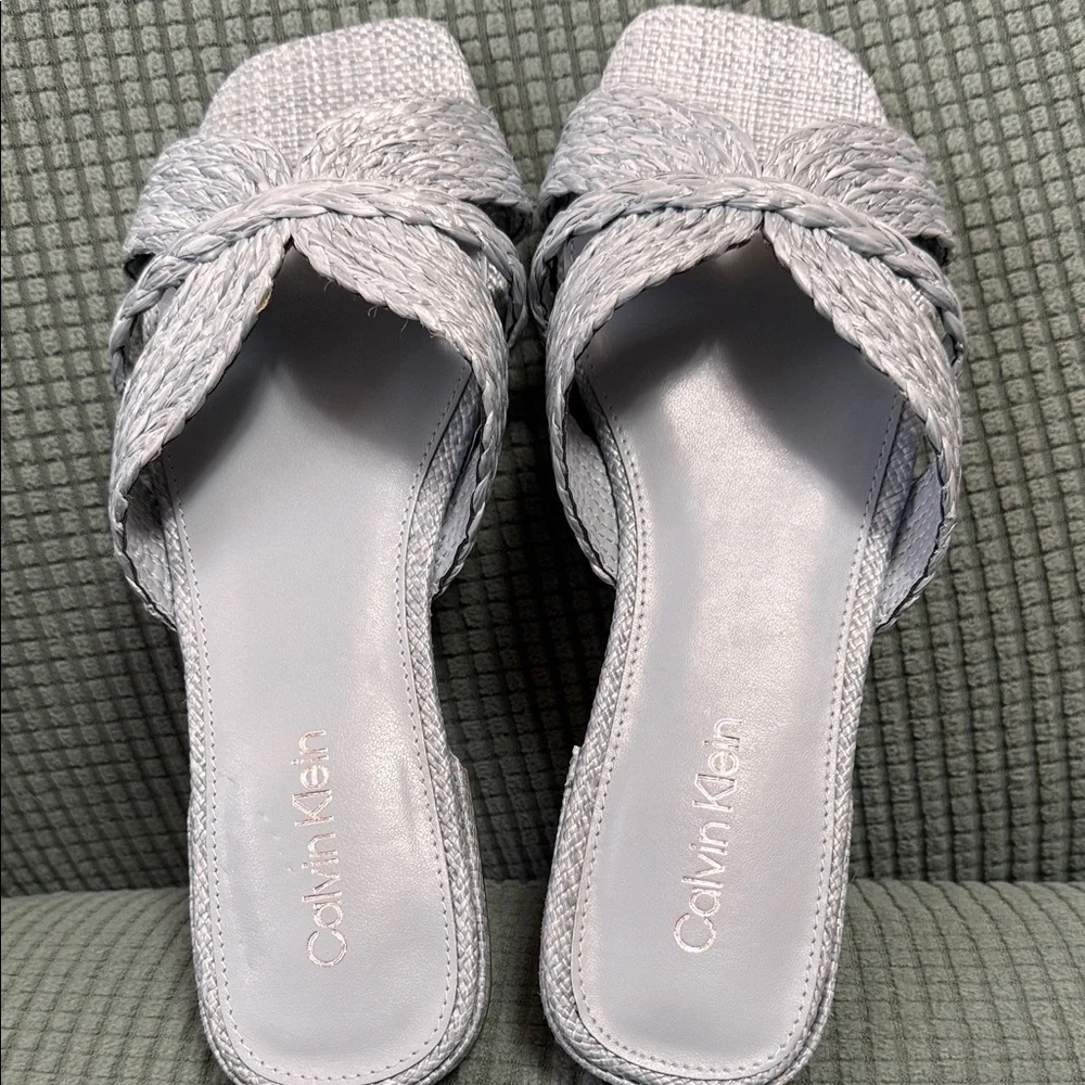 Calvin Klein Women's Light Blue Sandals Size 9 New